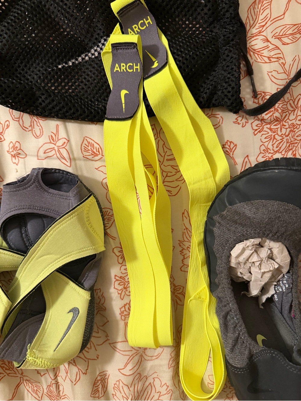 Nike Studio Air Wrap Yellow and Shoes and Ribbons RARE 2012 - Picture 9 of 12